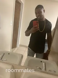 Roommate looking Aiken SC, $900