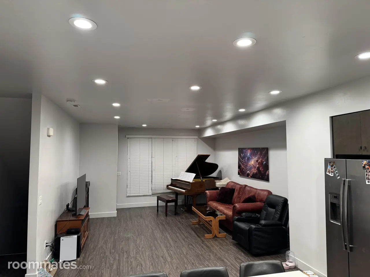 Profile photo 1 of 7