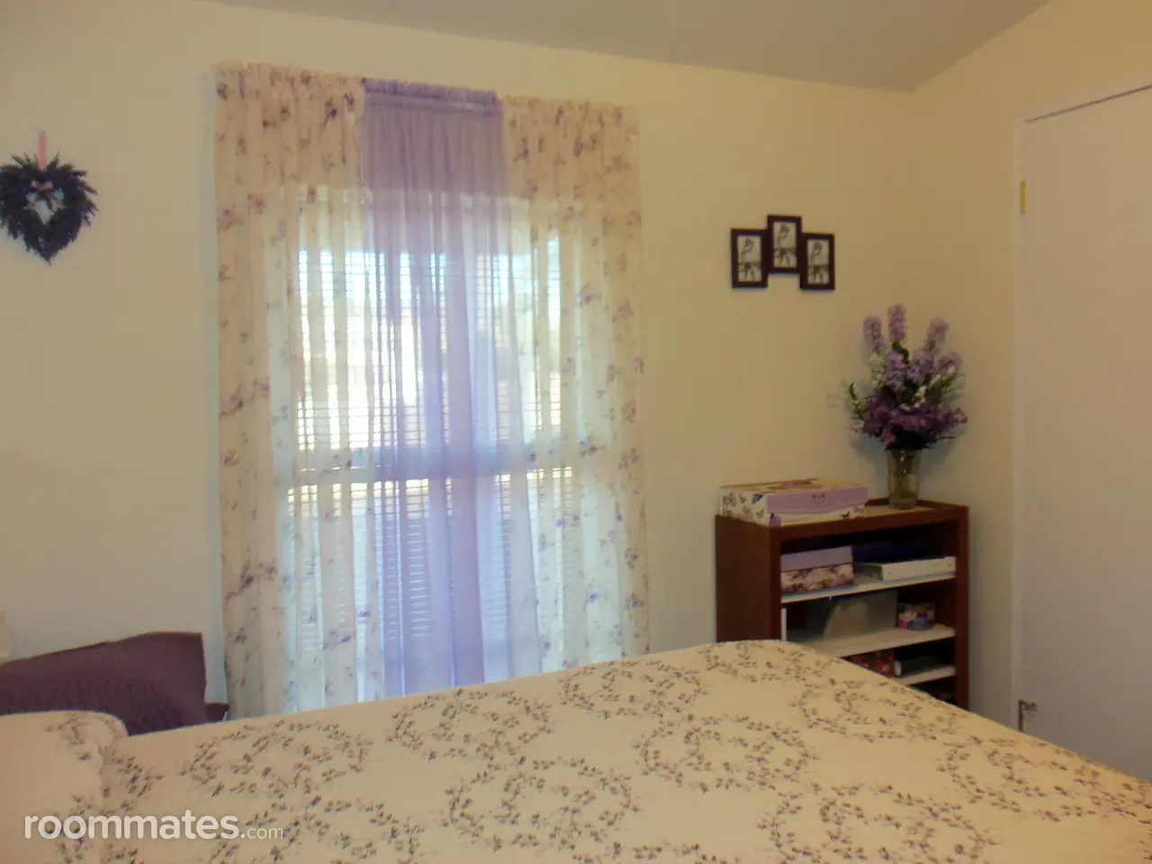 Profile photo 3 of 4