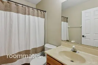 Room for rent in Monroe, OH $1200, house