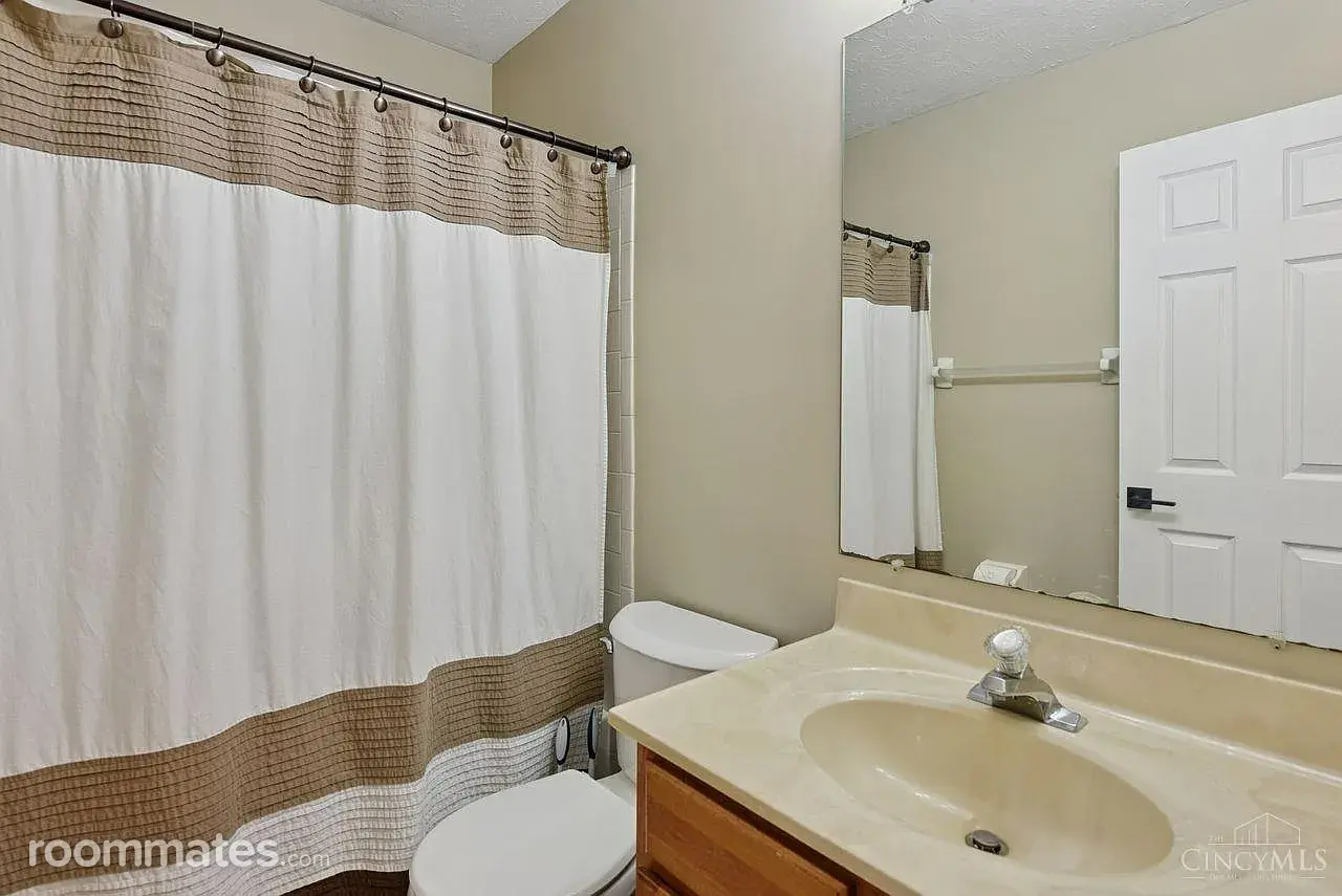 Profile photo 2 of 10