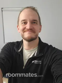 Roommate looking Brockton, MA, $1000