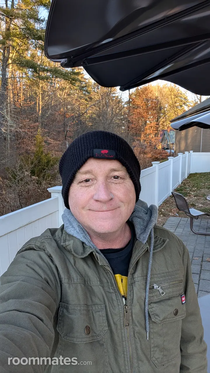 Profile photo 3 of 4