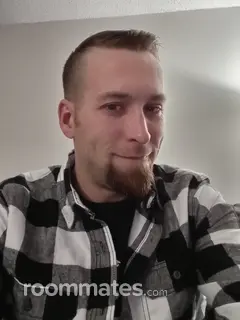 Roommate looking Minneapolis, MN, $1000