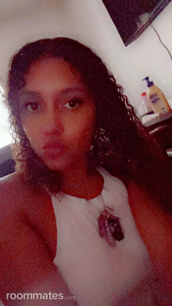 Profile photo 1 of 1