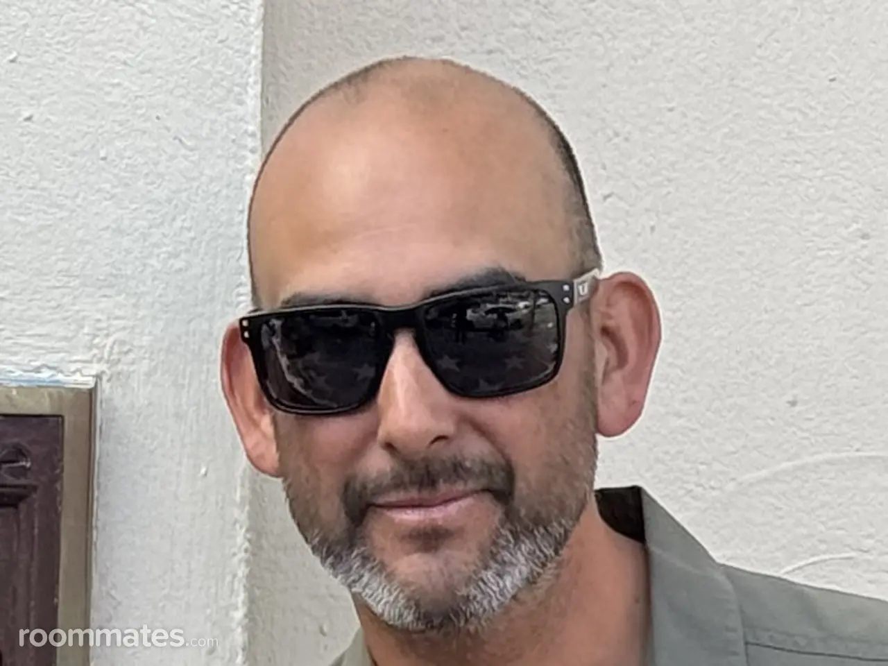 Profile photo 1 of 1