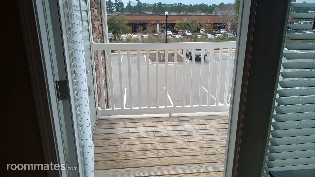 Profile photo 8 of 14