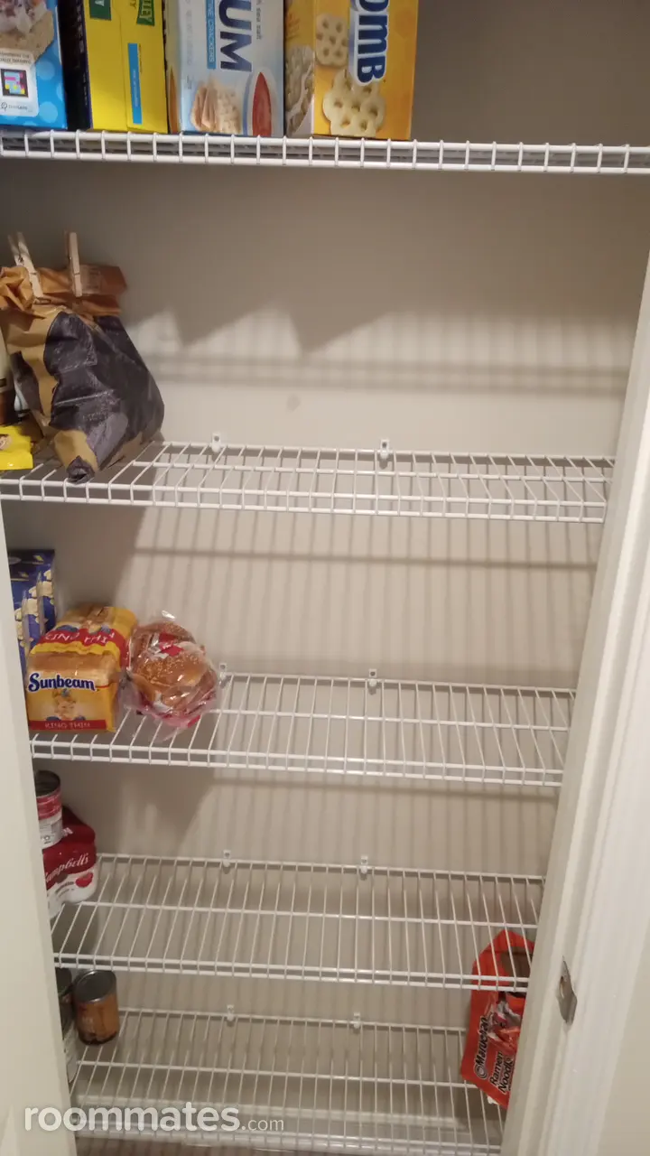 Profile photo 7 of 14