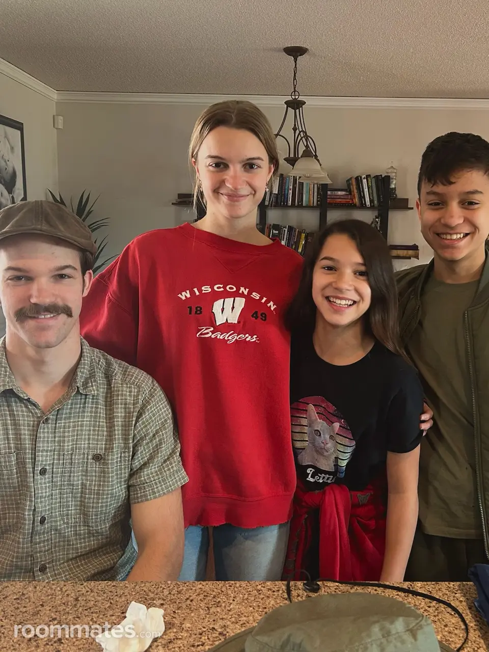 Profile photo 13 of 14