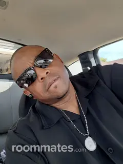 Roommate looking Minooka, IL, $1000