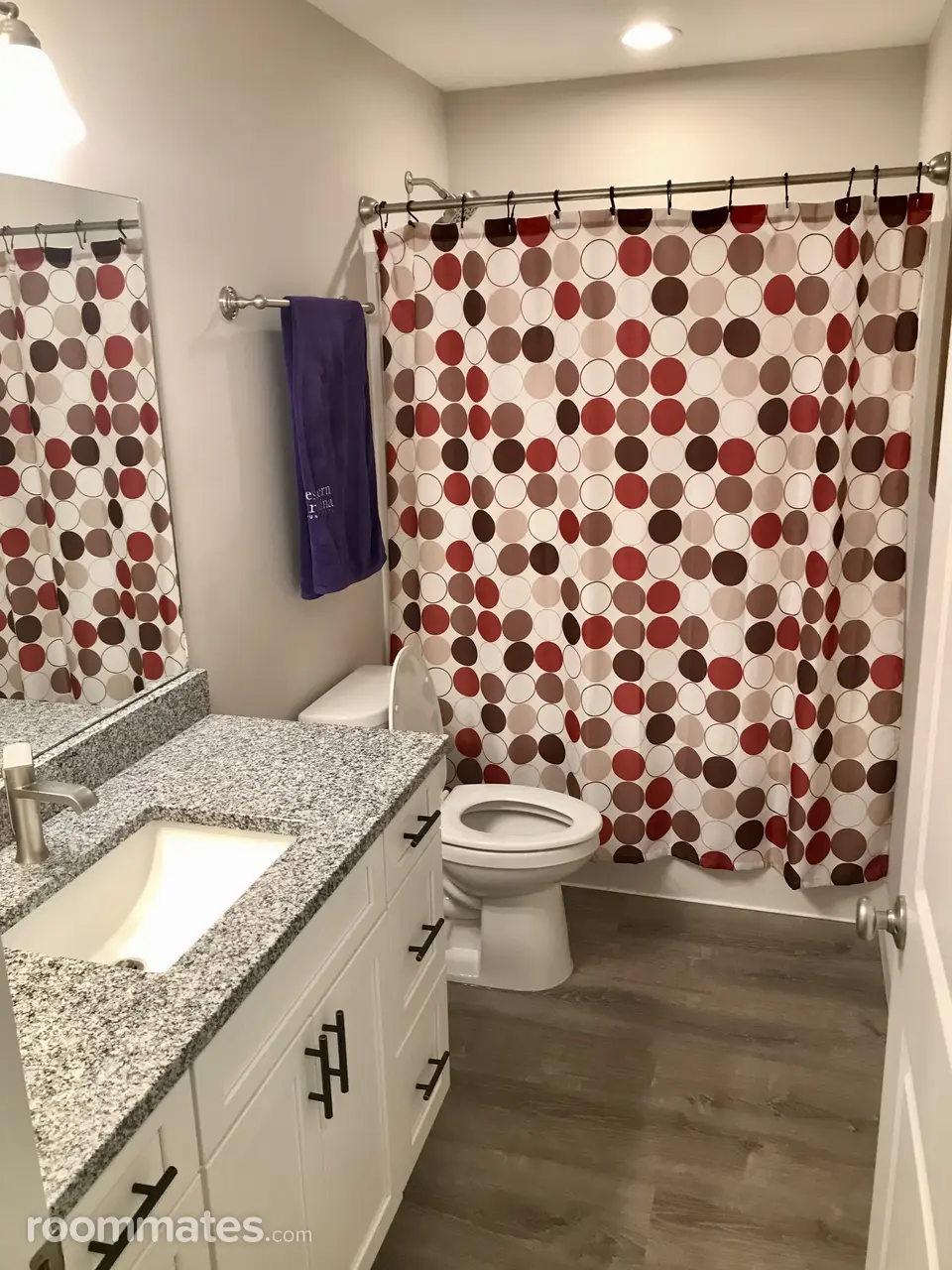 Profile photo 7 of 11