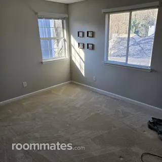 Room for rent in Alpharetta, GA $1000, house