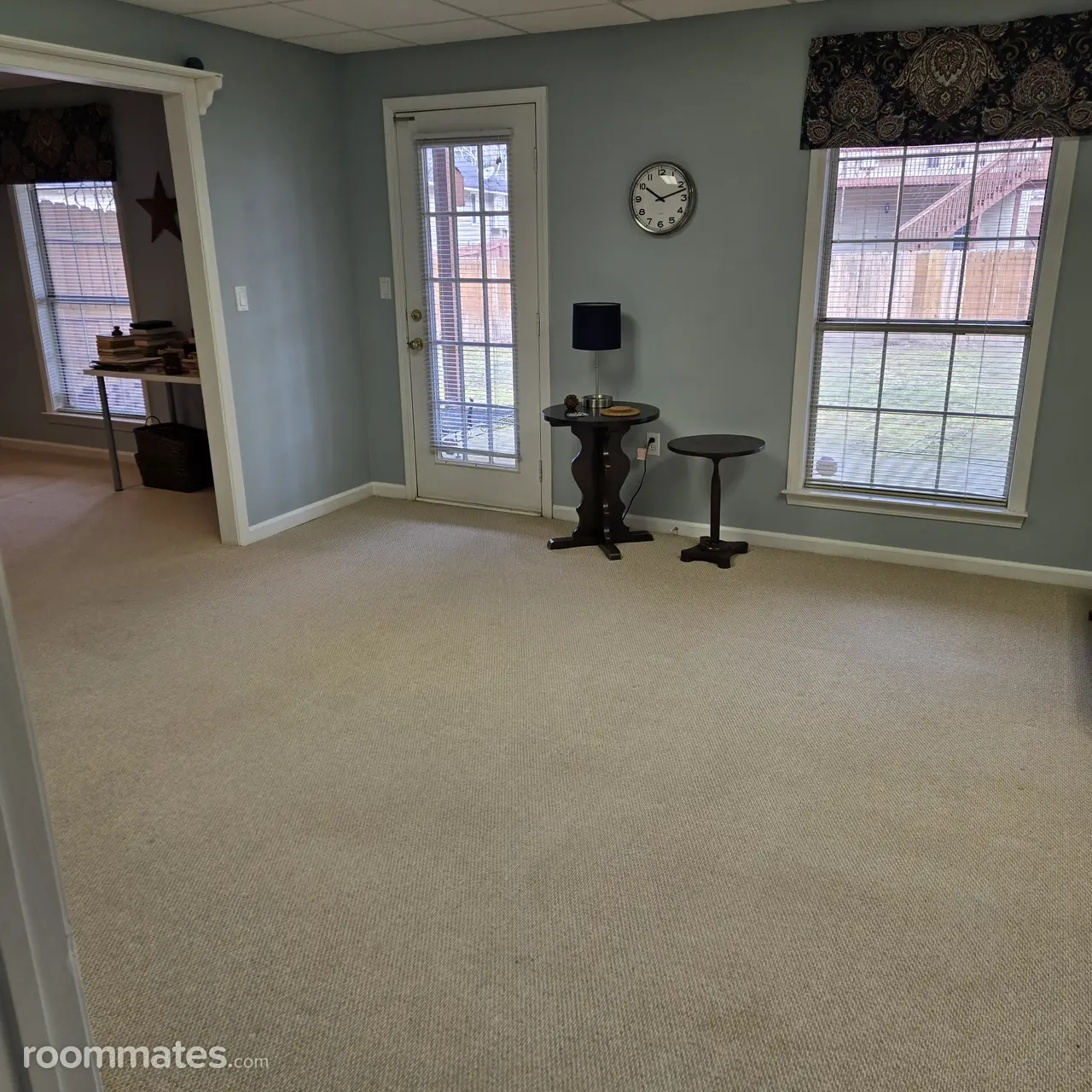 Profile photo 1 of 9