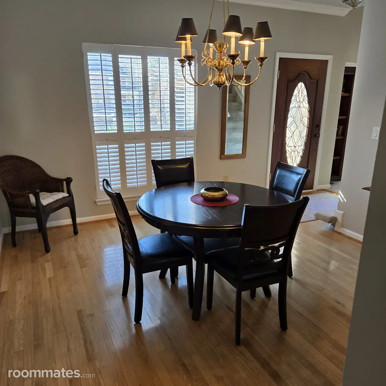 Profile photo 1 of 9