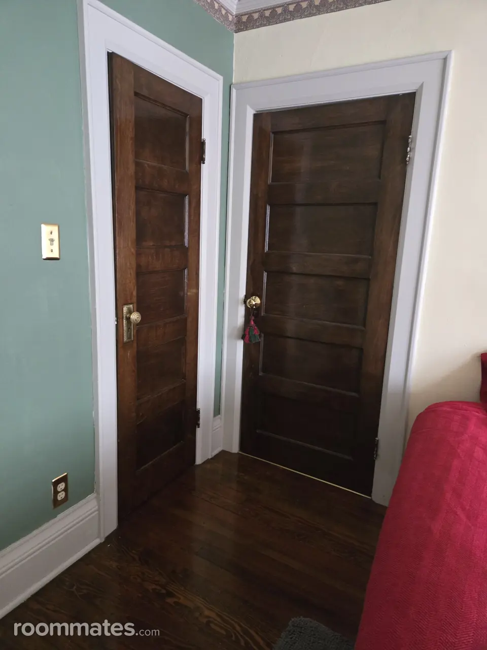 Profile photo 1 of 7