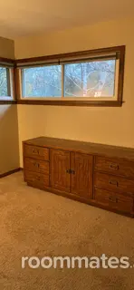 Room for rent in Mundelein, IL $750, house