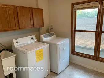 Room for rent in Minneapolis, MN $700, house