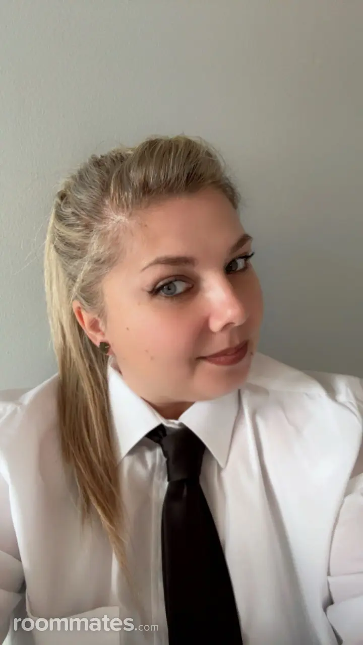 Profile photo 1 of 1