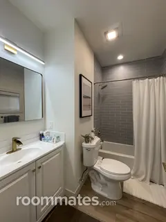 Room for rent in Tacoma, WA $1000, house