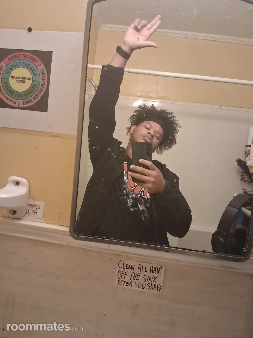 Profile photo 1 of 1