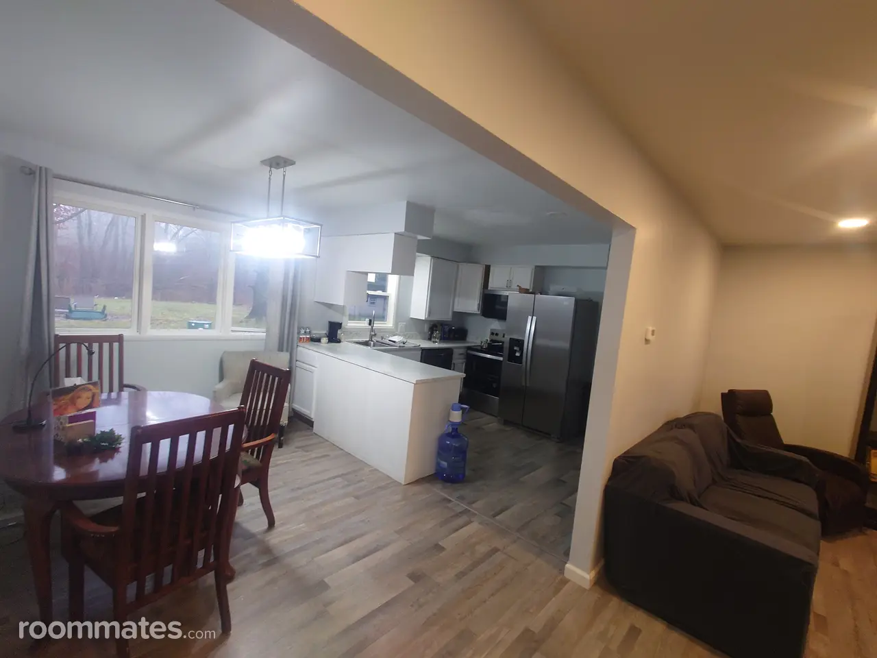 Profile photo 7 of 11