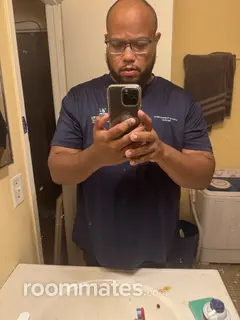 Roommate looking Woodbridge, VA, $2000