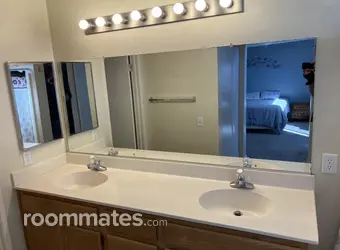 Room for rent in Temecula, CA $1000, house