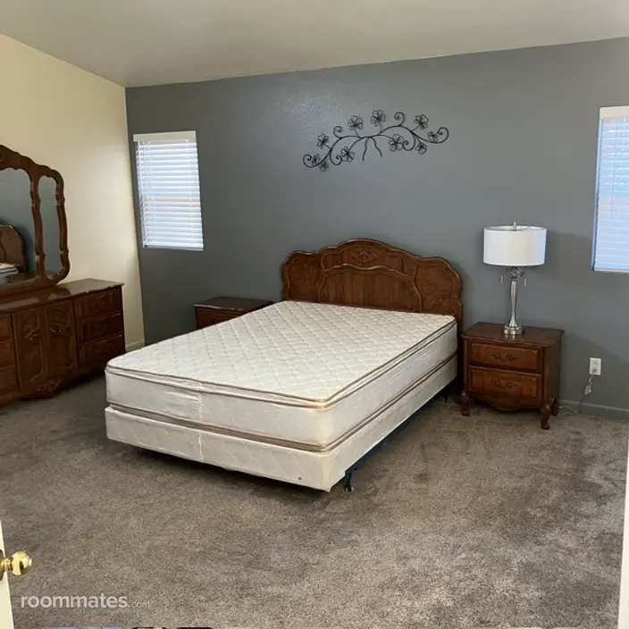 Room for rent in Temecula, CA $1200, house