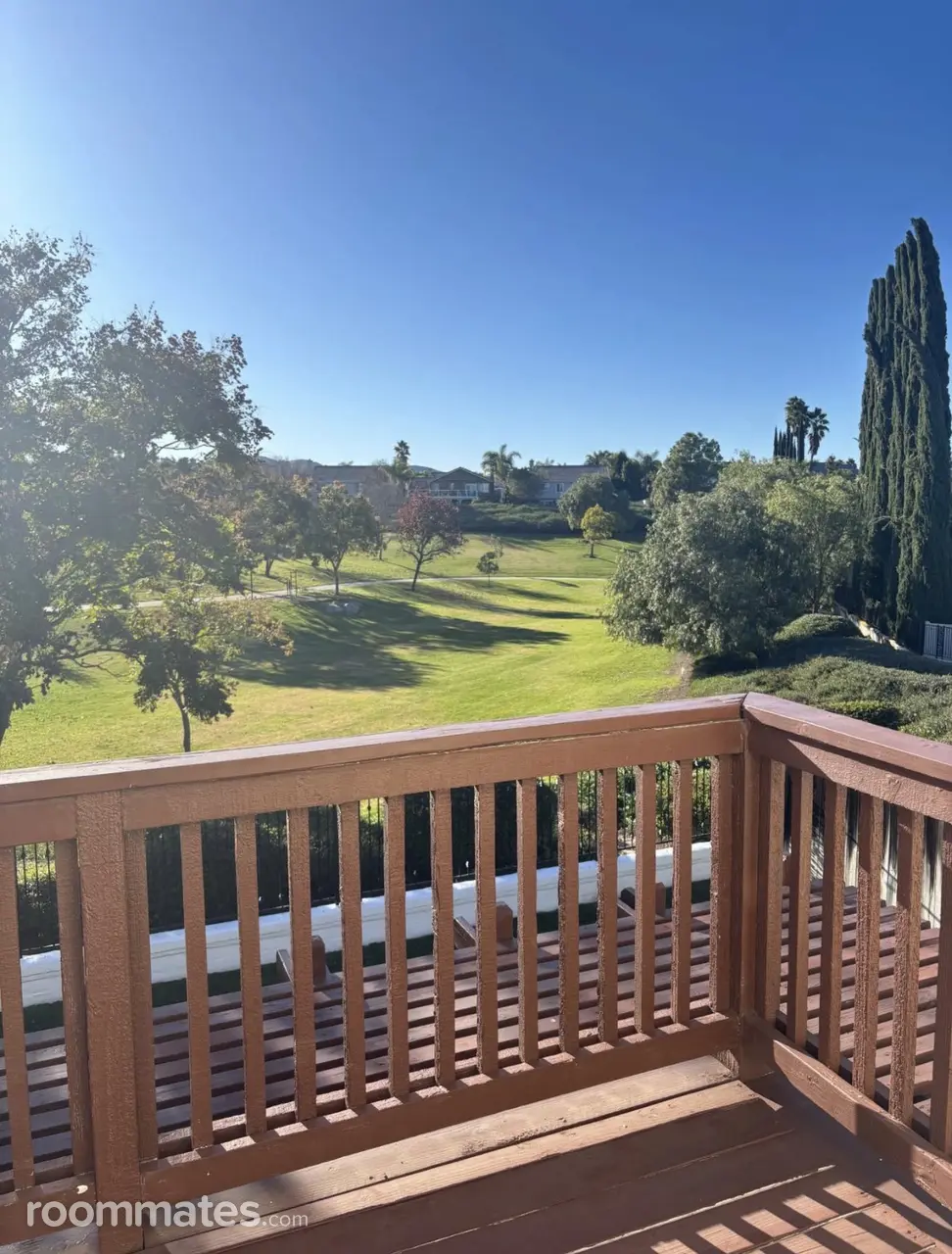 Profile photo 6 of 17