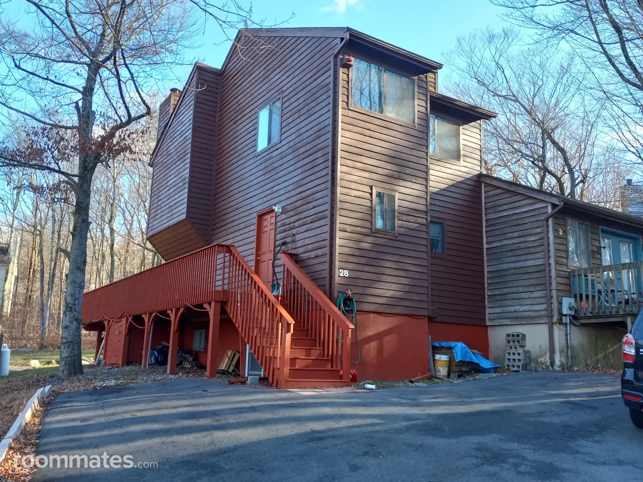 Profile photo 9 of 18