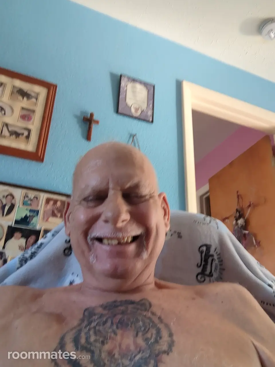 Profile photo 15 of 15