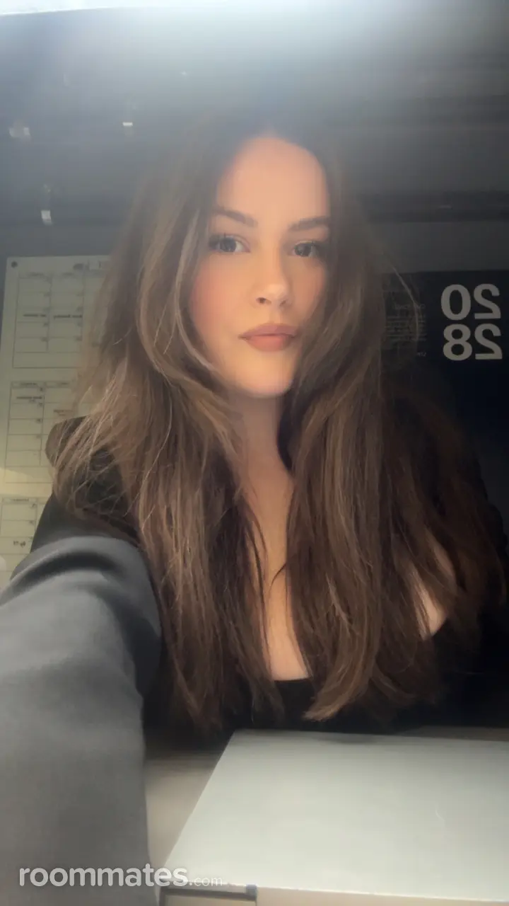 Profile photo 1 of 1