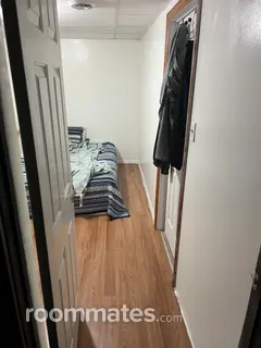 Room for rent in Albany, NY $800, house