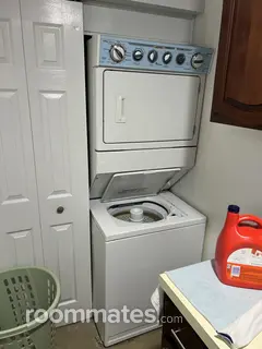 Room for rent in Albany, NY $800, house