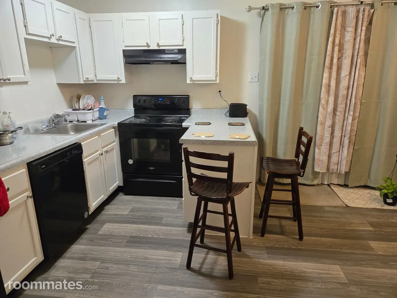 Profile photo 6 of 11