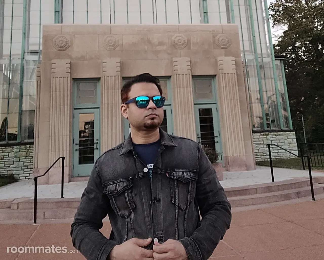 Profile photo 11 of 11