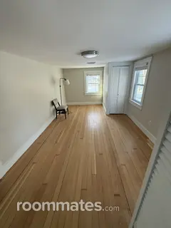 Room for rent in Tyngsboro, MA $1500, house