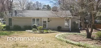 Room for rent in Charlotte, NC $1000, house