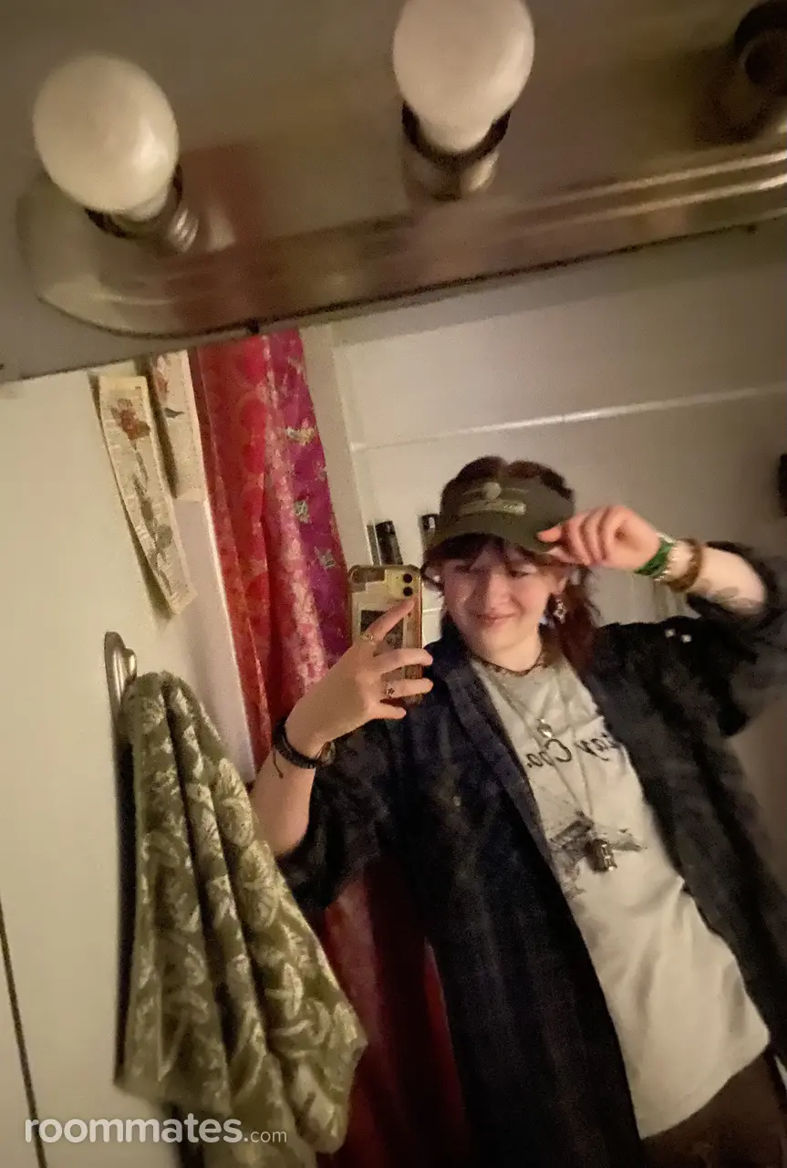 Profile photo 1 of 5