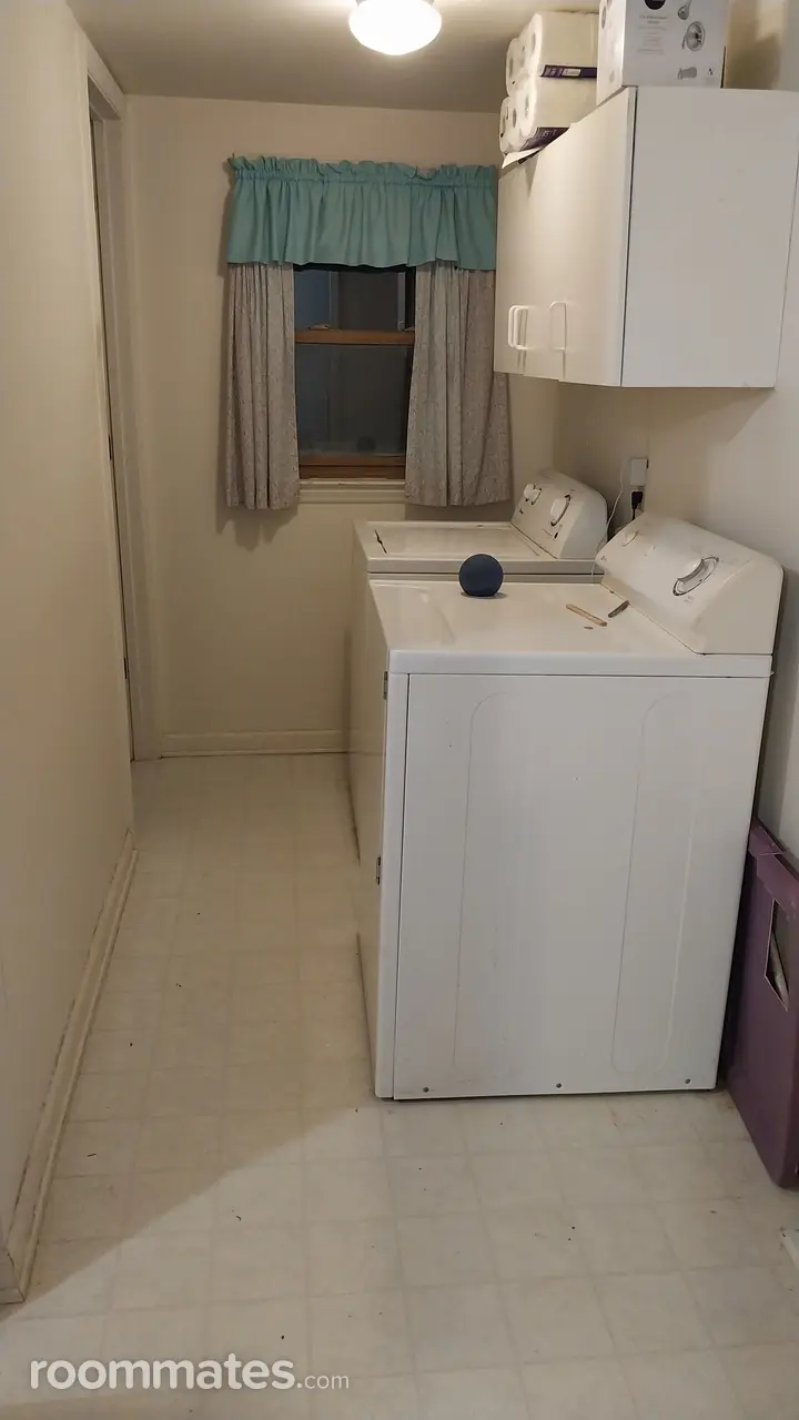 Profile photo 8 of 11