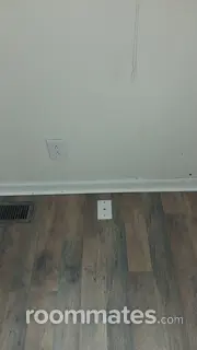 Room for rent in Jamestown, NC $450, house