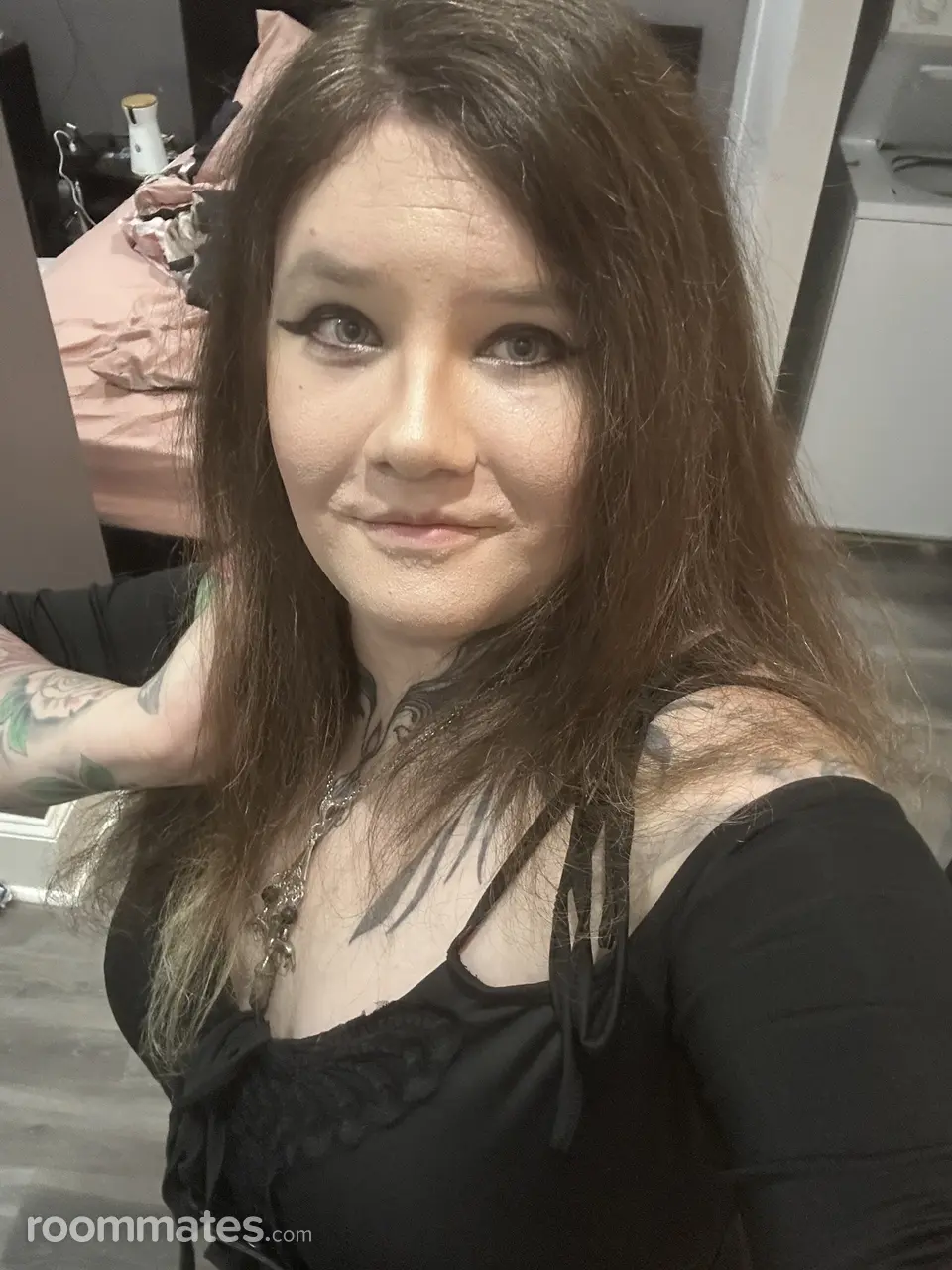 Profile photo 3 of 4