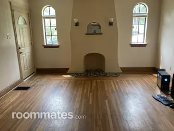 Room for rent in Cincinnati, OH $700, house