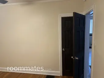 Room for rent in Cincinnati, OH $700, house