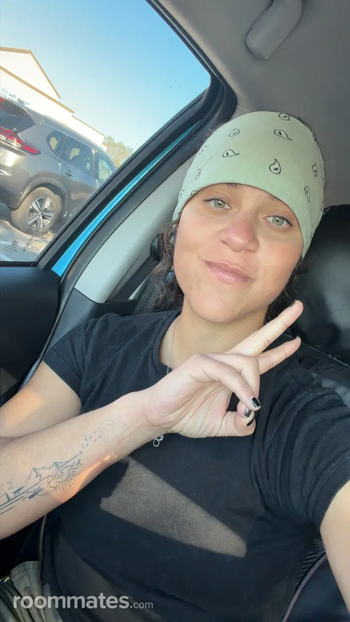 Profile photo 12 of 12