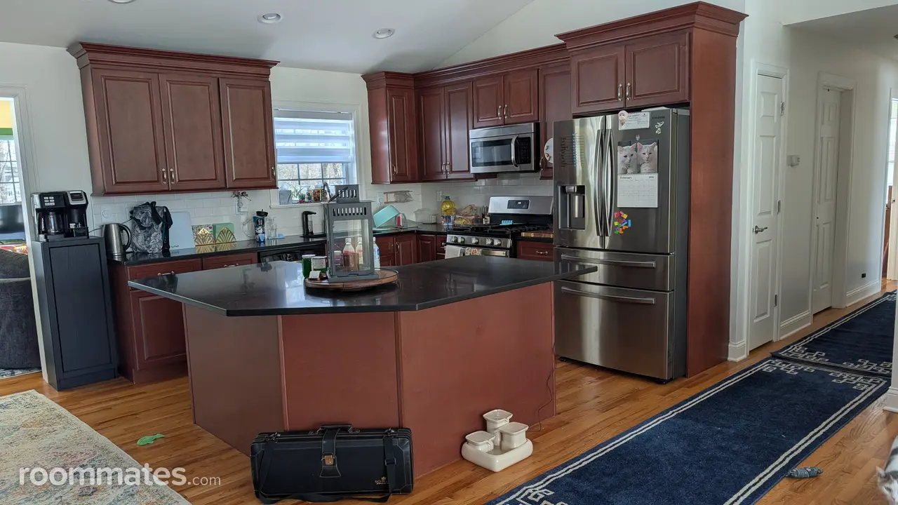 Profile photo 8 of 9