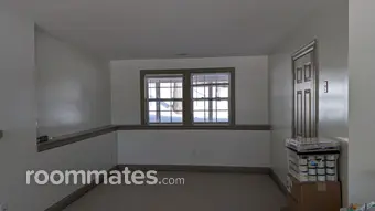 Room for rent in Wolcott, CT $1200, house