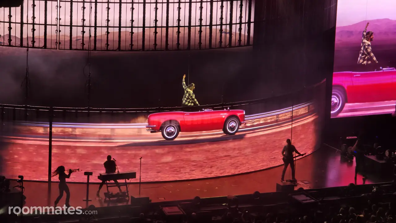 Profile photo 4 of 10