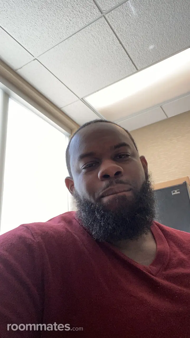 Profile photo 1 of 1