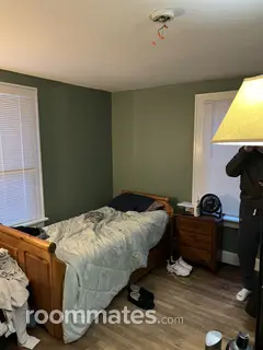 Room for rent in Norwich, CT $450, house